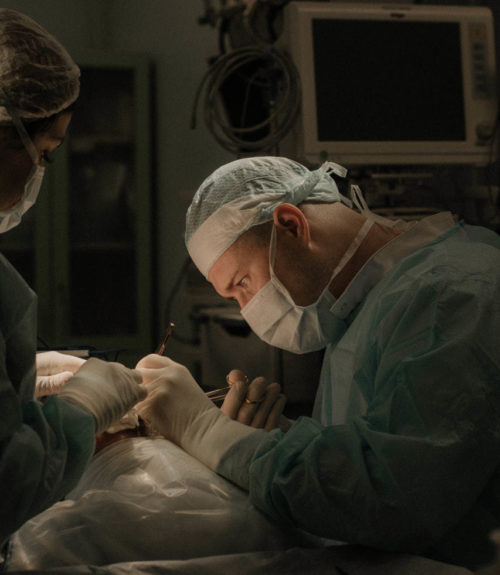 Минус 30% на комплексную операцию лица при параличе Белла  у пластического хирурга Сарамкова Н.Е.